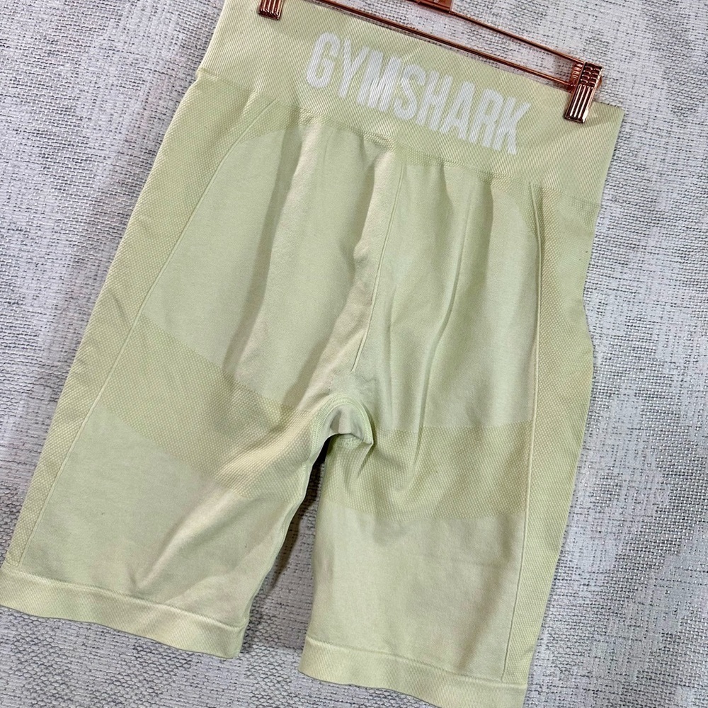 Gymshark green flex cycling biker shorts